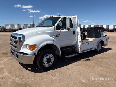 2006 Ford F-650 XL 4x2 Camion de soldadura