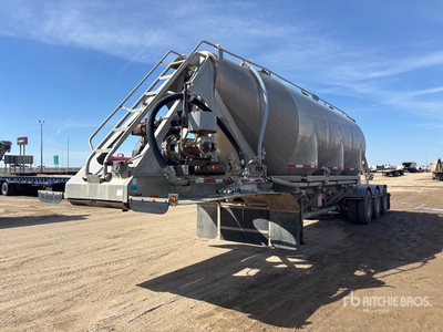 2004 Advance 36800 L Tri/A Cement Silo Trailer