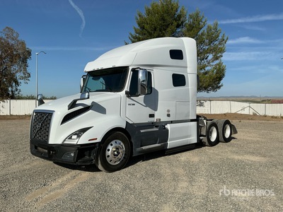 2023 Volvo VNL760 6x4 T/A Slaapcabine Trekker