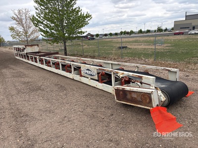 2000 Superior 30 in x 80 ft Stacking Conveyor