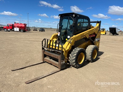 2014 Cat 242D Two-Speed Skid Steer Loader