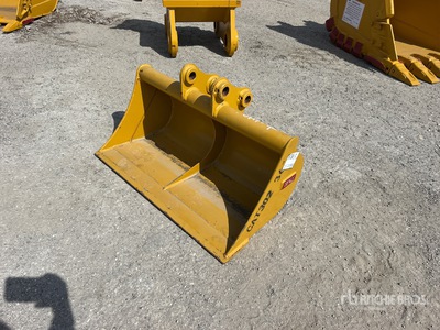 Teran BKT30236CLN 36 in Cleanup 36 in Clean-up to fit Cat 302 Baggerlöffel - Fits Cat 302 (Unused)