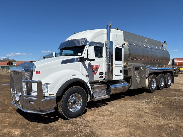 2025 Kenworth T880 22085 L 8x6 Sleeper Tanker Truck 2025 Kenworth T880 22085 L 8x6 Sleeper Tanker Truck