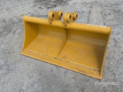 Teran BKT30342CLN 42 in 0.17 cyd Cleanup Baggerlöffel - Fits Cat 303 (Unused)