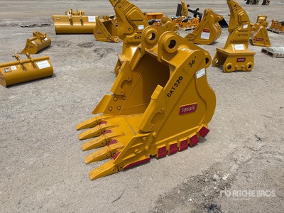 Teran BKT32036HD 36 in Heavy Duty to fit Cat 320 Excavator Bucket (Unused)