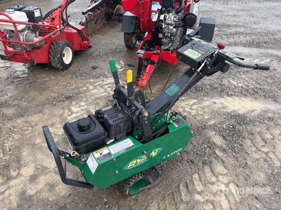 Bobcat 544952J Walk-Behind Cosechadora de suelo