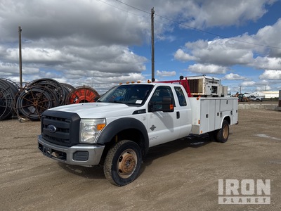 2014 Ford F-550 XL 4x4 Extended Cab Utility Truck