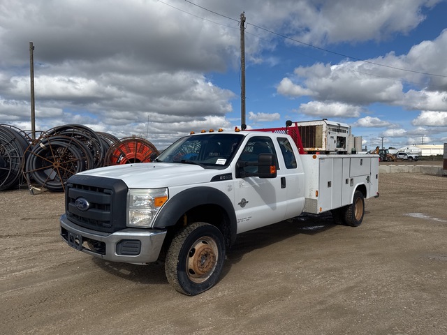 2014 Ford F-550 XL 4x4 Extended Cab Utility Truck 2014 Ford F-550 XL 4x4 Extended Cab Utility Truck
