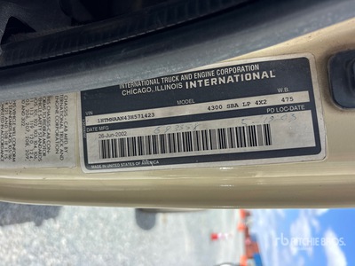 2003 International 4300 4x2 Fahrgestell