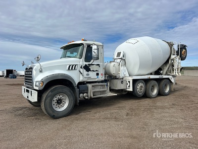 2016 Mack GU713 10x4 Mixer Truck