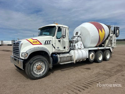 2017 Mack GU713 10x4 Mixer Truck