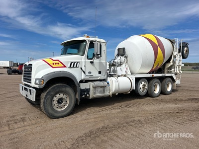 2017 Mack GU713 10x4 Mixer Truck