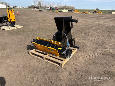 2026 TOFT TOFT750 8 in Skid Steer Post Driver (Unused)
