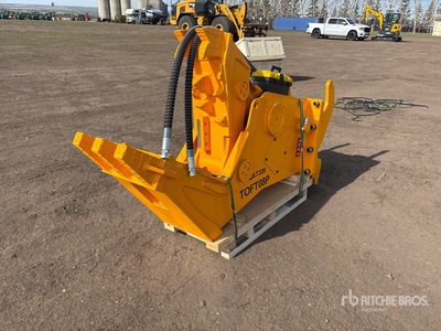 2026 TOFT TOFT08P 32 in Demolition Pulverizer - Fits Cat 20 to 30 Ton Excavator , T320 (Unused)