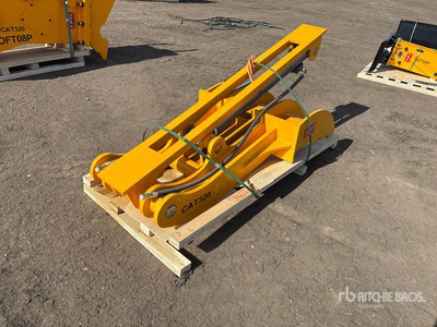 2026 TOFT TOFT08T 32 in Excavator Thumb - Fits Cat 20 to 30 Ton Excavator, T320 (Unused)