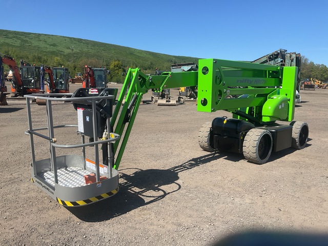 2015 Nifty-Lift HR17 NDE 2WD Hybrid Articulating Boom Lift
