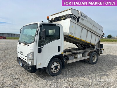2009 Isuzu NPR 75 Waste Collection Truck