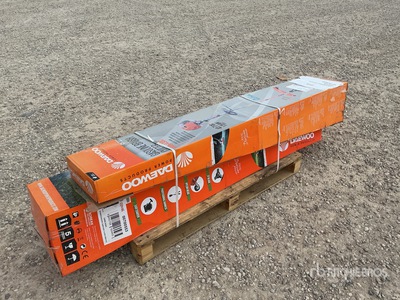 Quantity of (2) Daewoo DABC430C Kreisschere (Unused)