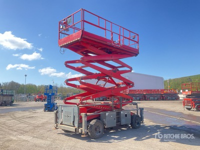 2014 Skyjack SJ9250 4x4 Diesel Scissor Lift