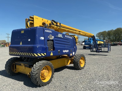 2008 Snorkel AB-85RJ0DZ 4WD Diesel ブームリフト