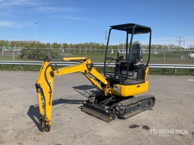 2021 Komatsu PC14R-3HS を見 Mini Excavator