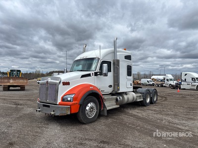 2020 Kenworth T880 6x4 T/A Sleeper Truck Tractor