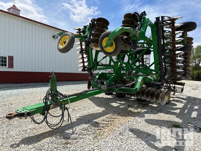 2012 John Deere 2623 36.5 ft Draw Bar Tandem Scheiben