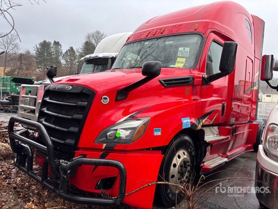2019 Freightliner Cascadia 126 6x4 T/A Sleeper Truck Tractor (Inoperable)