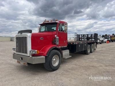 1995 Peterbilt 357 8x4 Flatbed Truck