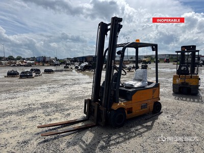 2005 OM XE 20 2000 kg Forklift (Inoperable)