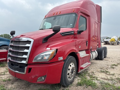 2020 Freightliner Cascadia 126 6x4 Sleeper Truck Tractor (Inoperable)