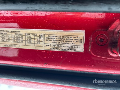 2016 Peterbilt 579 6x4 T/A Sleeper Truck Tractor