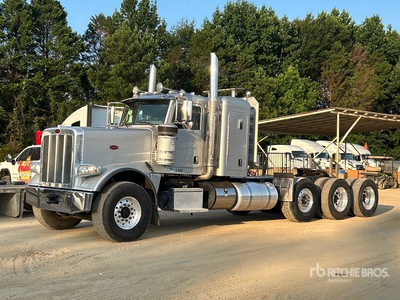 2015 Peterbilt 389 8x4 Heavy Haul 4-Achs Sattelzugmaschine mit Schlafkabine