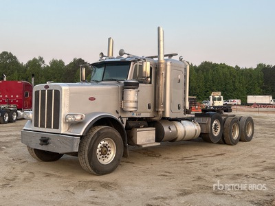 2015 Peterbilt 389 8x4 Heavy Haul Sleeper Truck Tractor