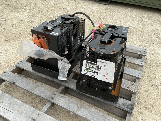 (2) Hunter 106400 Space Heaters