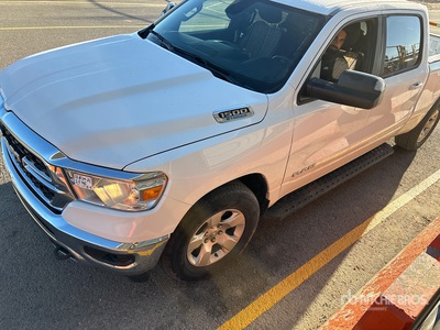 2022 Ram 1500 Big Horn 4x4 Crew Cab بيك اب