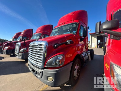 2018 Freightliner CA113 4x2 S/A Day Cab Truck Tractor (Inoperable)