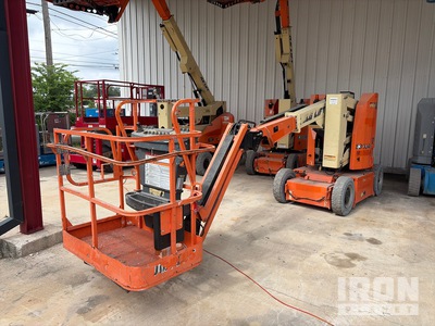 2015 JLG E300AJP Articulating Boom Lift