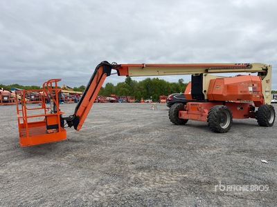 2015 JLG 800 AJ 4WD Diesel Articulating Boom Lift
