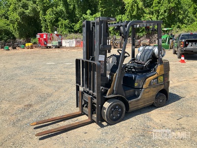 2020 Cat 2C5000 4750 lb Cushion Tire Forklift