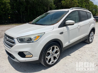 2019 Ford Escape Titanium Automobile