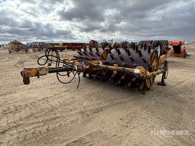 9 ft Sheep Foot Packer
