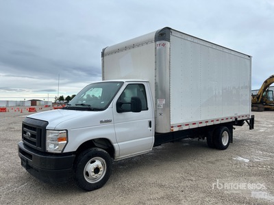 2022 Ford E-350 4x2 Van Truck