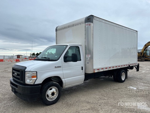 2022 Ford E-350 4x2 Van Truck