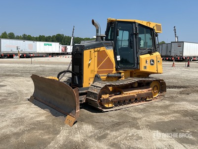 2016 John Deere 650KXLT Bouteur sur chenilles