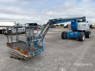 2015 Genie Z-80/60J Articulating Boom Lift
