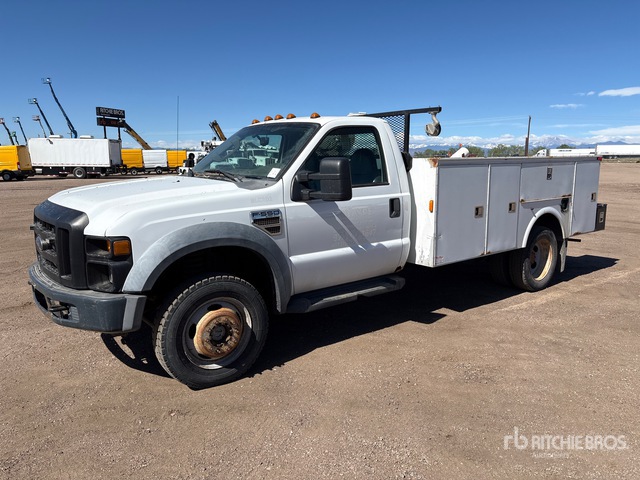 2010 Ford F-550 XL 4x4 Utility Truck