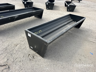 Kit Containers CF-90-V2025 Livestock Feeder (Unused)