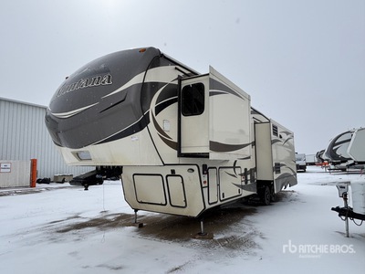 2015 Montana M03610RL15 36 ft T/A Remorque récréative