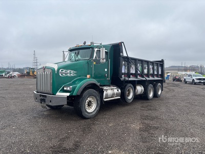 2012 Kenworth T800 8x4 Tri/A Dump Truck
